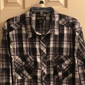 Men’s Helix Blk/wht plaid long sleeve shirt.